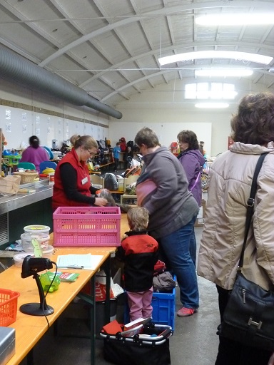 Abtrennen der Etiketten